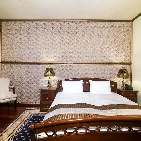 Rubezahl Marienbad Luxury Historical Castle Hotel & Golf - Castle Hotel Collection 4* Mariënbad