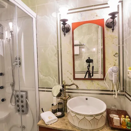 Rubezahl Marienbad Luxury Historical Castle Hotel & Golf - Castle Hotel Collection Mariënbad