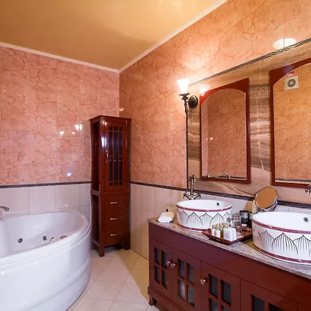Hotel Rubezahl Marienbad Luxury Historical Castle Hotel & Golf - Castle Hotel Collection 4*